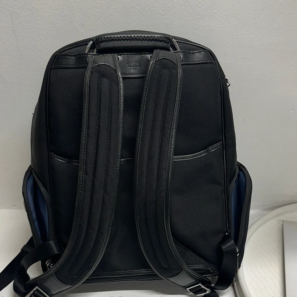Tumi Arrive Logan Laptop Backpack Zip Rusksack Travel Bag Leather Nylon Black